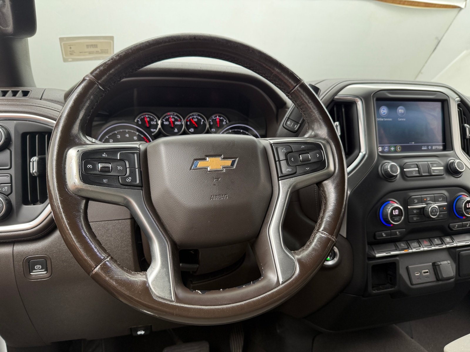 Thumbnail: 2022 Chevrolet Silverado 1500 - 5