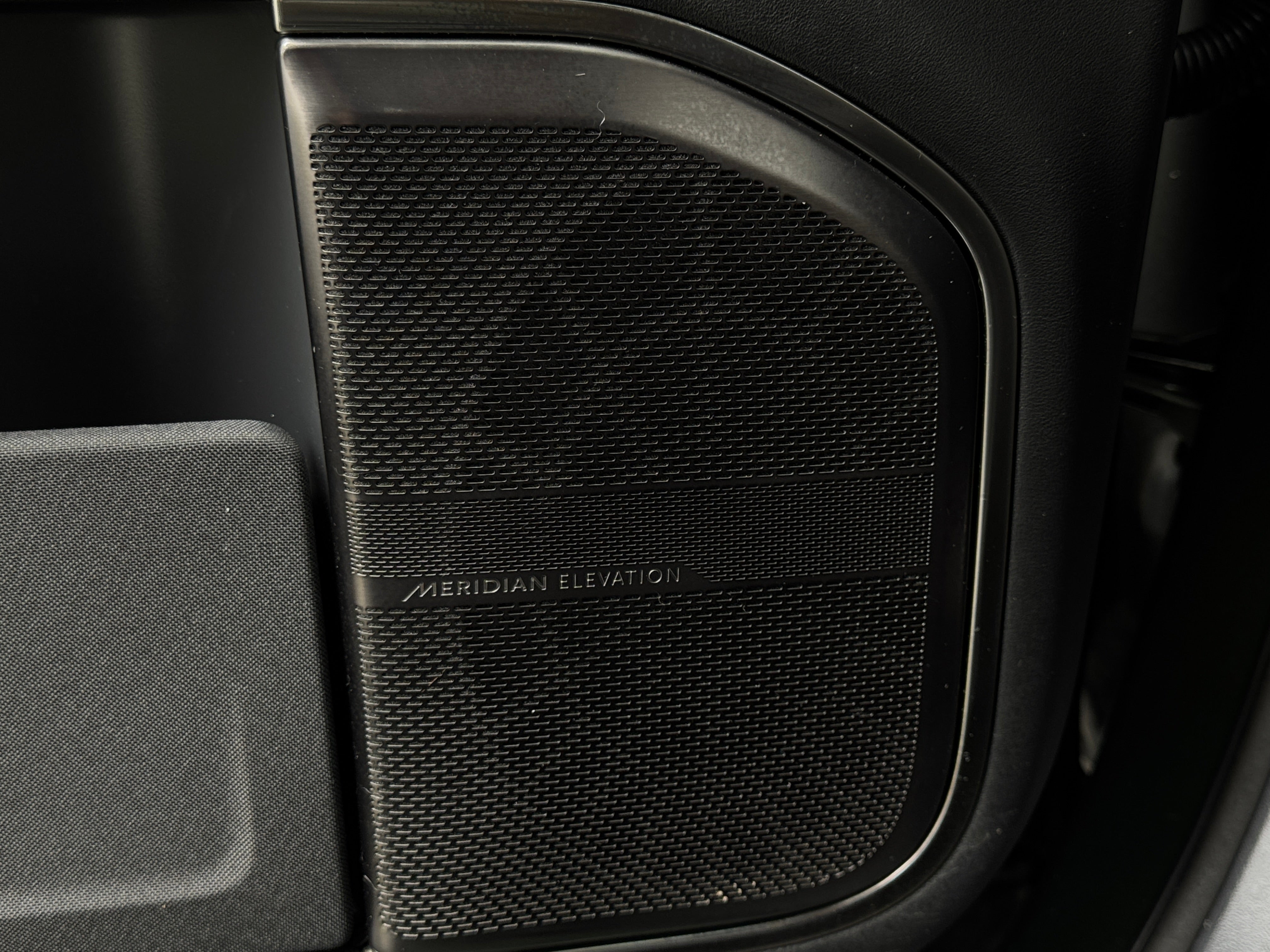 2022 Rivian R1T Adventure - Photo 13