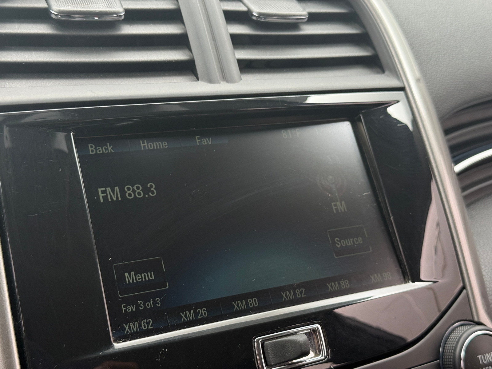 Thumbnail: 2015 Chevrolet Malibu - 4