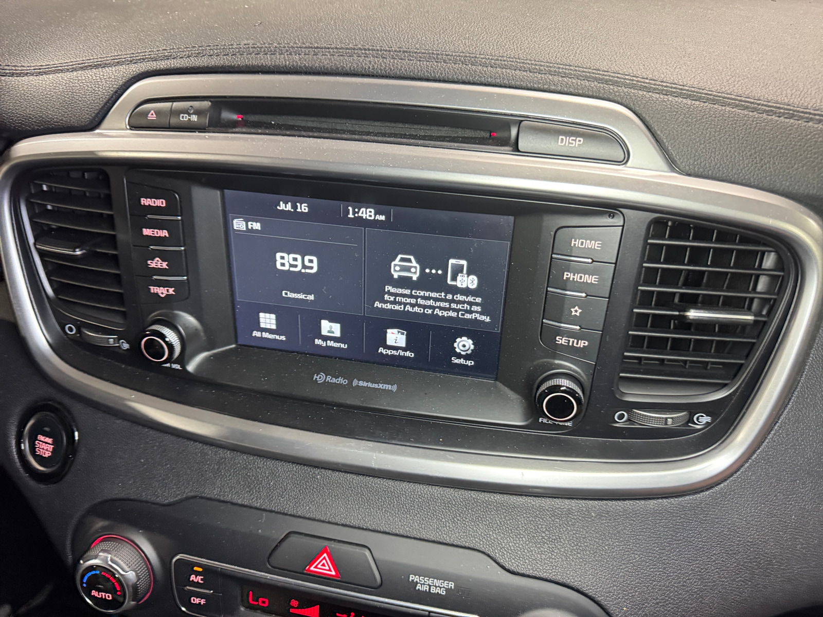 Thumbnail: 2019 Kia Sorento - 3
