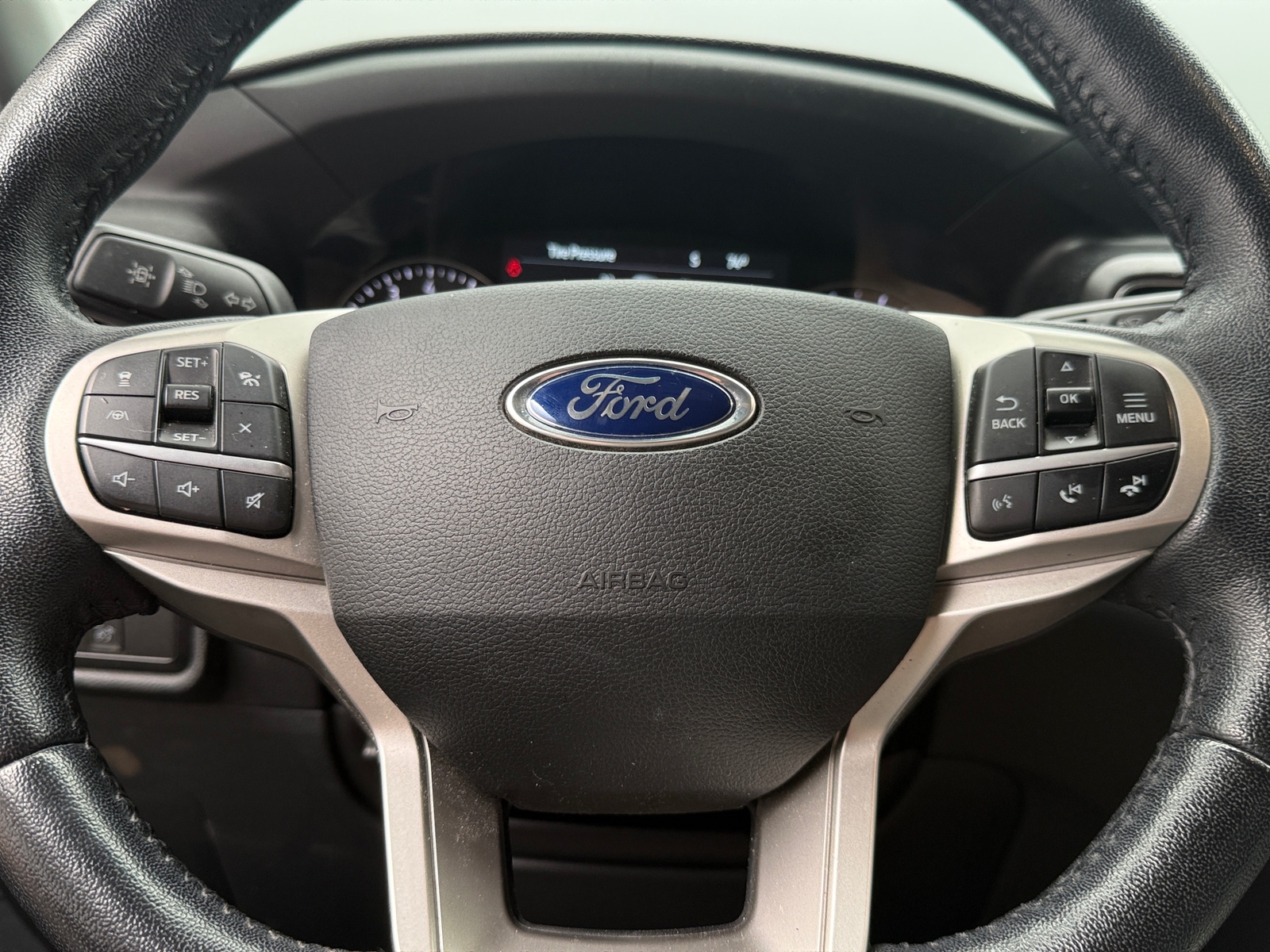 Thumbnail: 2021 Ford Explorer - 5