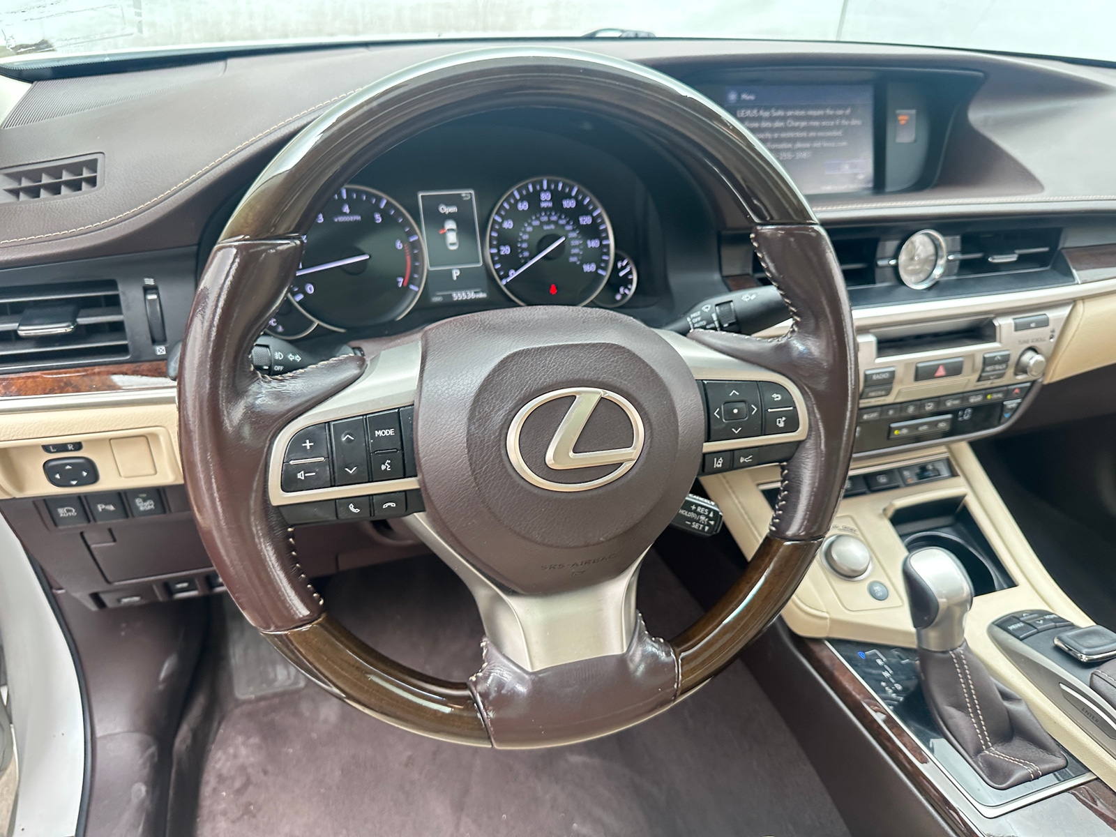 Thumbnail: 2016 Lexus ES - 4