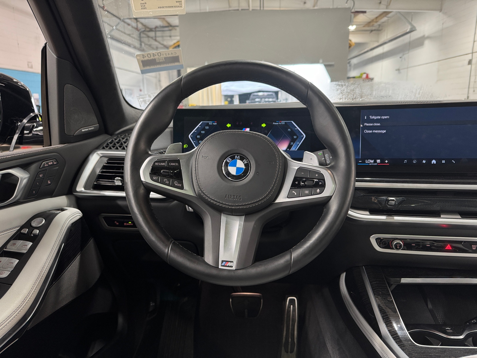 Thumbnail: 2025 BMW X7 - 4