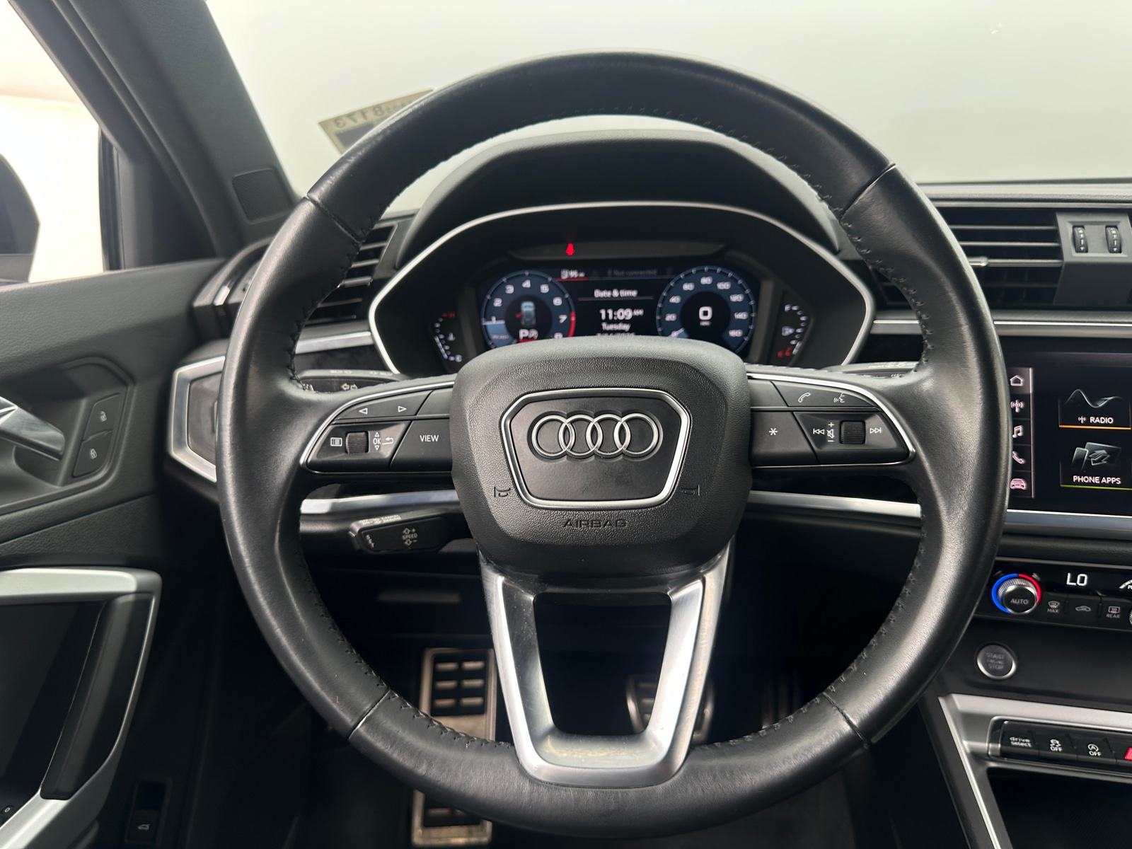 Thumbnail: 2020 Audi Q3 - 4