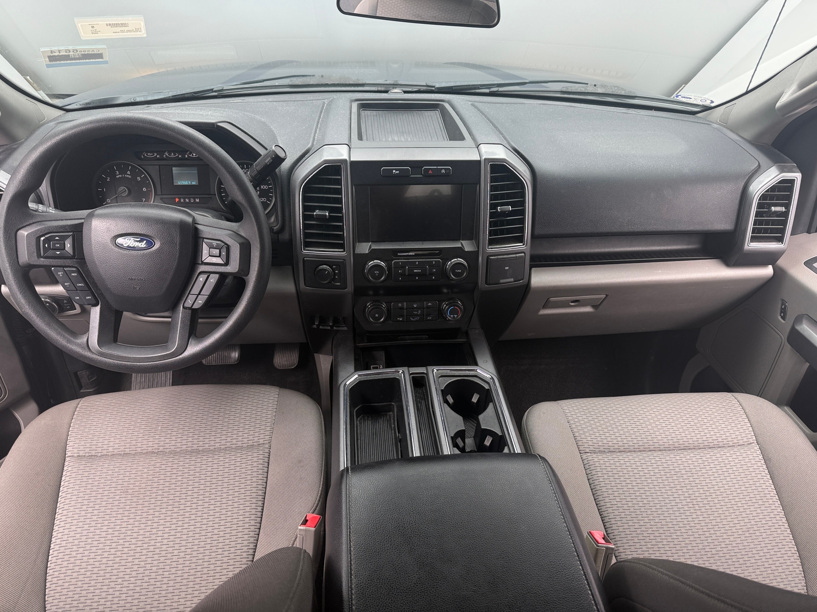 Thumbnail: 2020 Ford Econoline - 3
