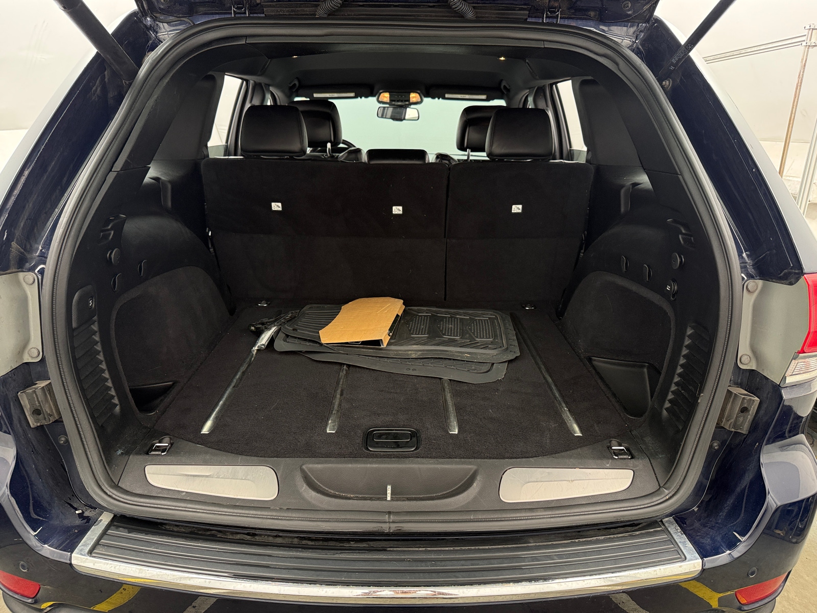 Thumbnail: 2016 Jeep Grand Cherokee - 6