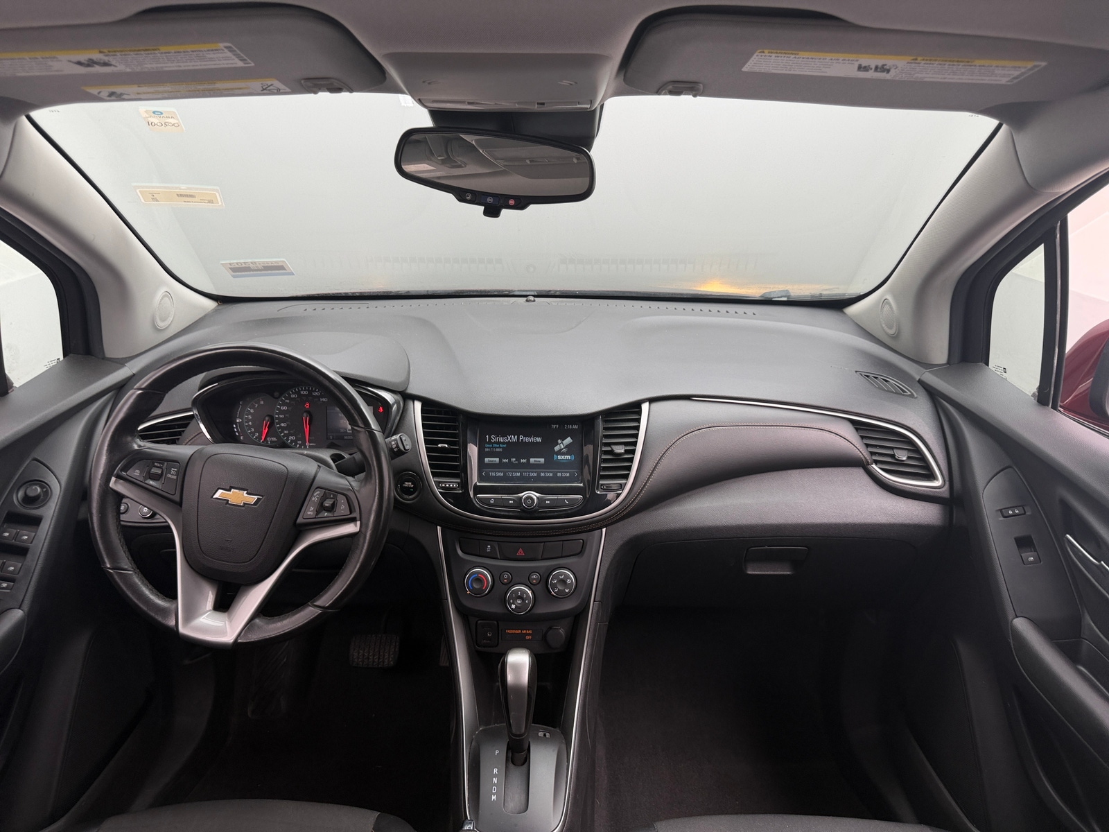 Thumbnail: 2017 Chevrolet Trax - 3