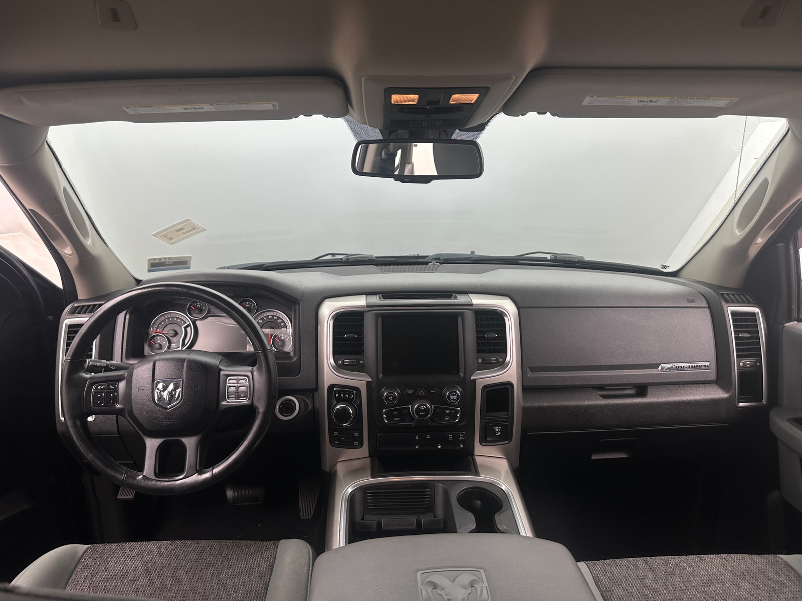 Thumbnail: 2019 RAM 1500 Classic - 3