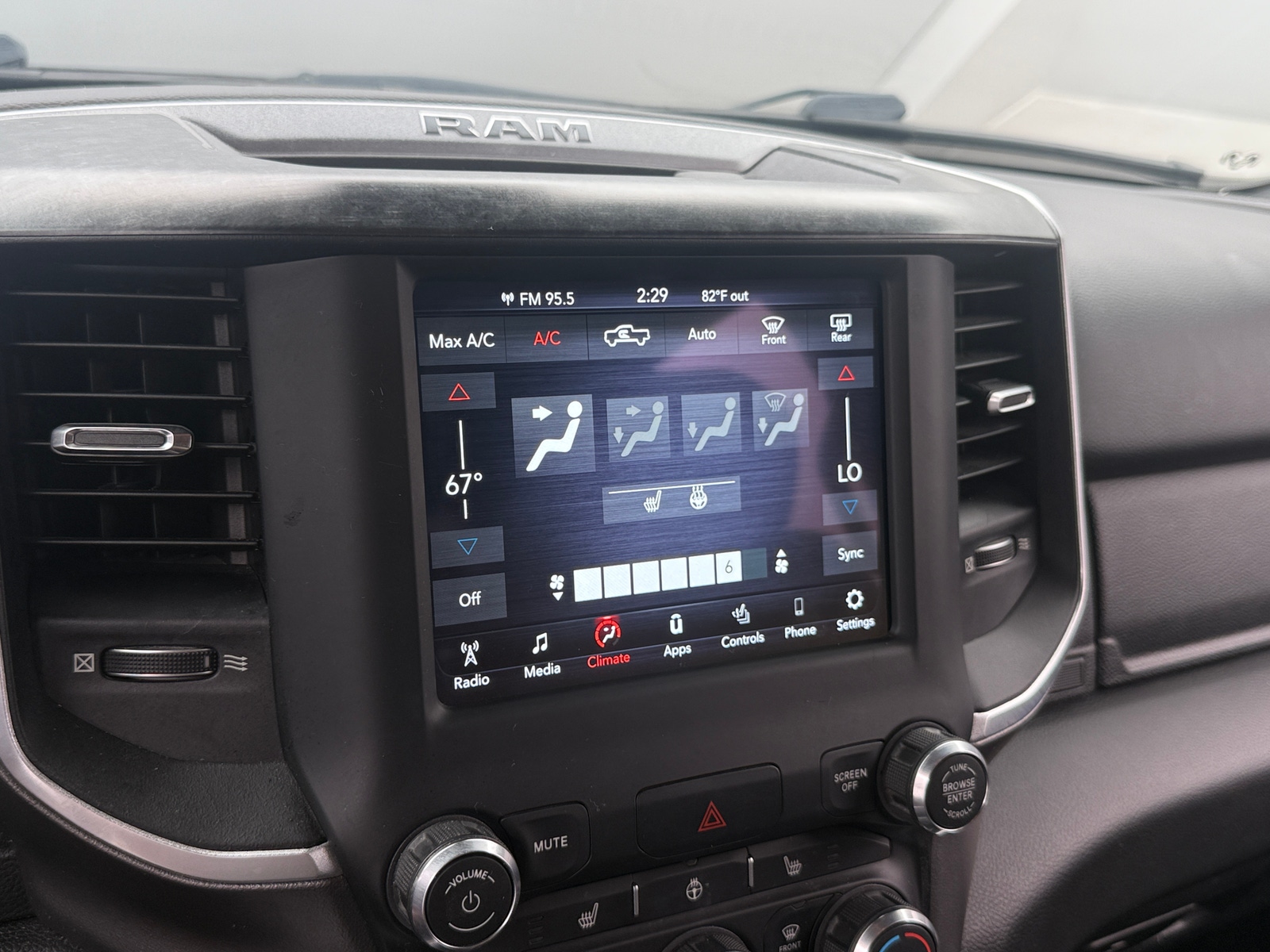 Thumbnail: 2019 RAM 1500 - 4