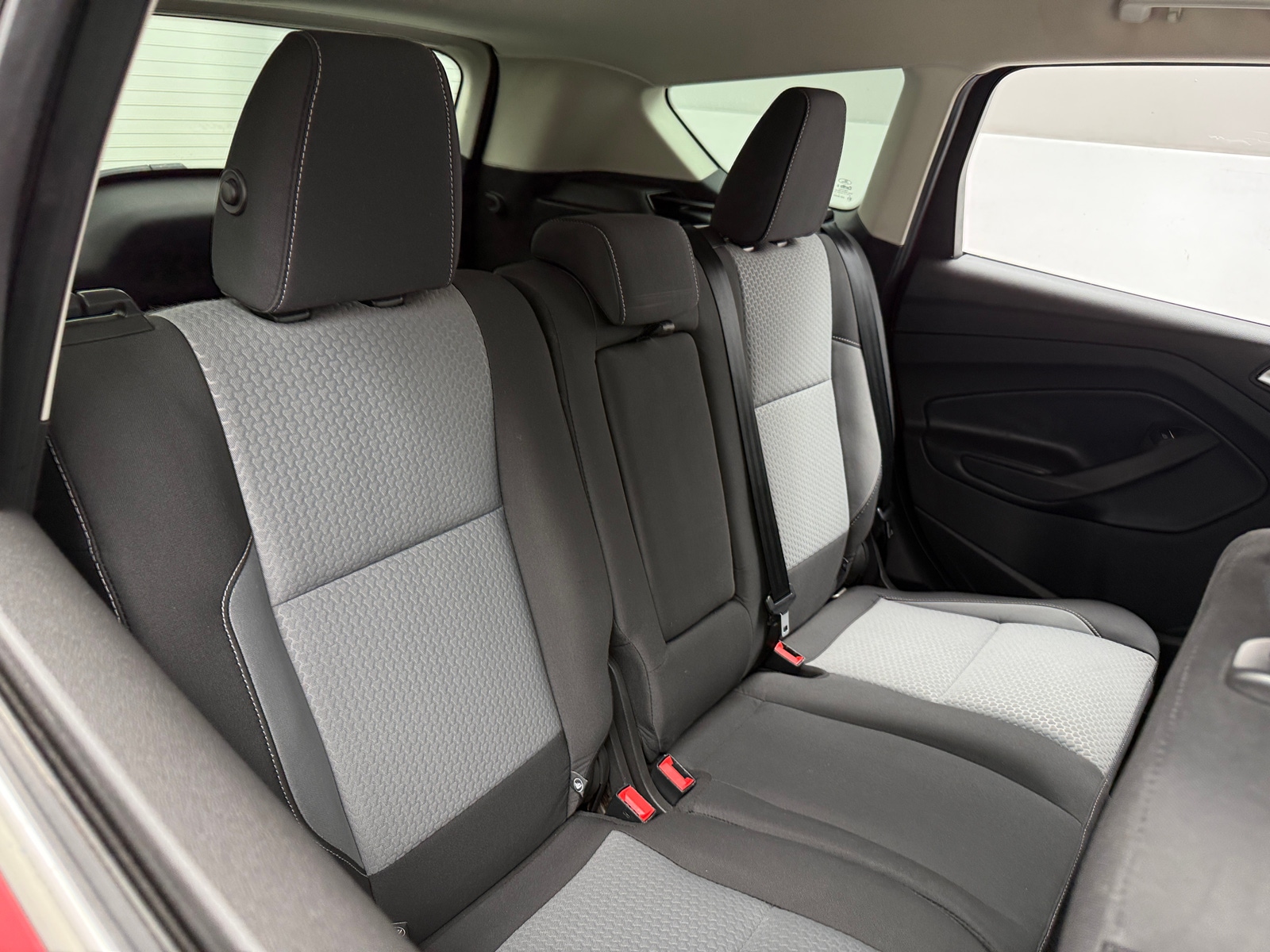 Thumbnail: 2019 Ford Escape - 6