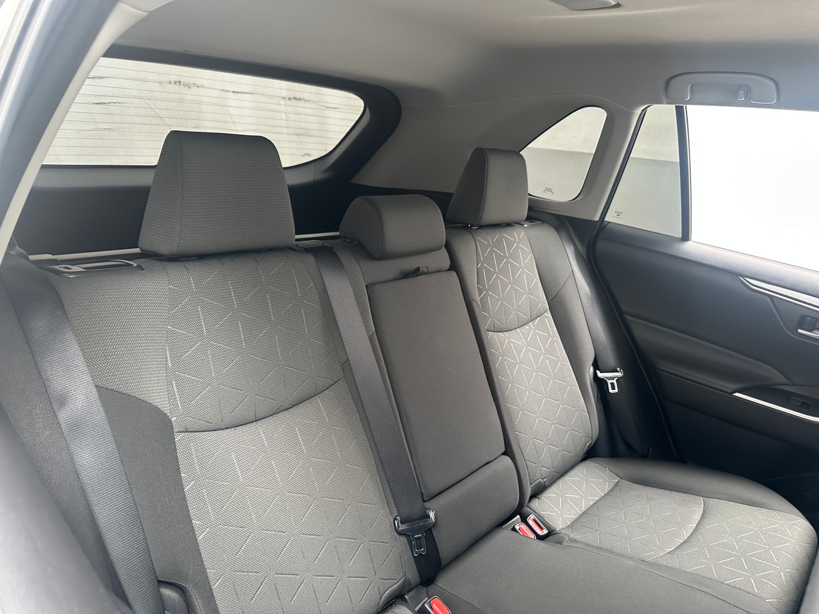 Thumbnail: 2022 Toyota RAV4 - 6