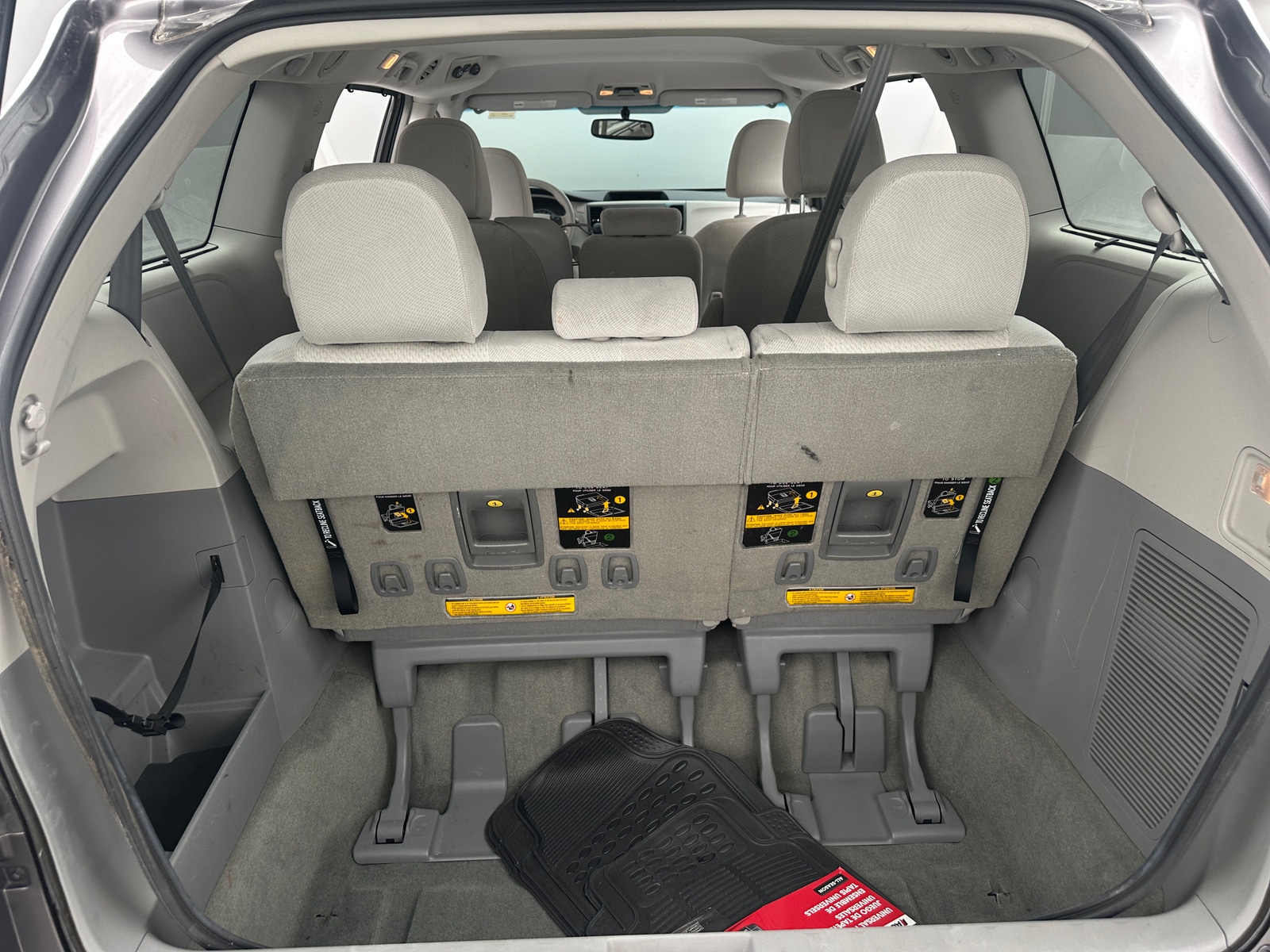 Thumbnail: 2012 Toyota Sienna - 7