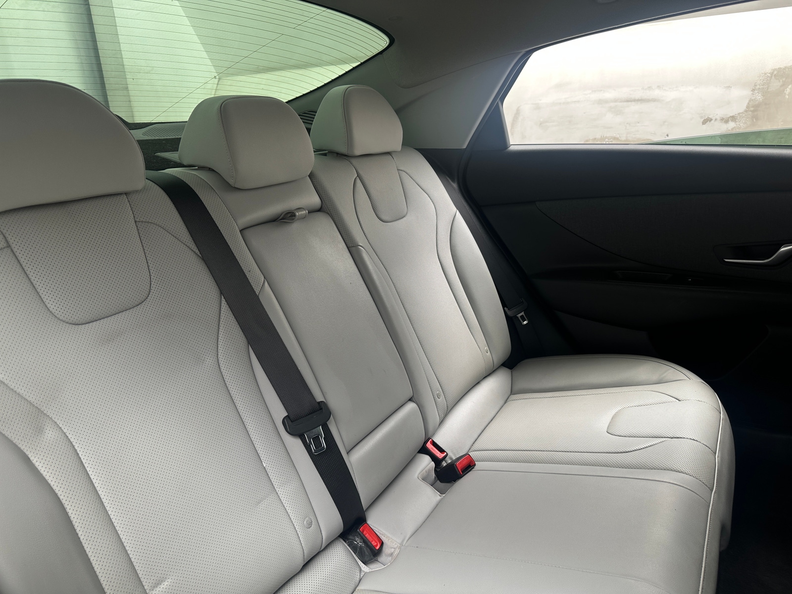 Thumbnail: 2022 Hyundai Elantra - 5