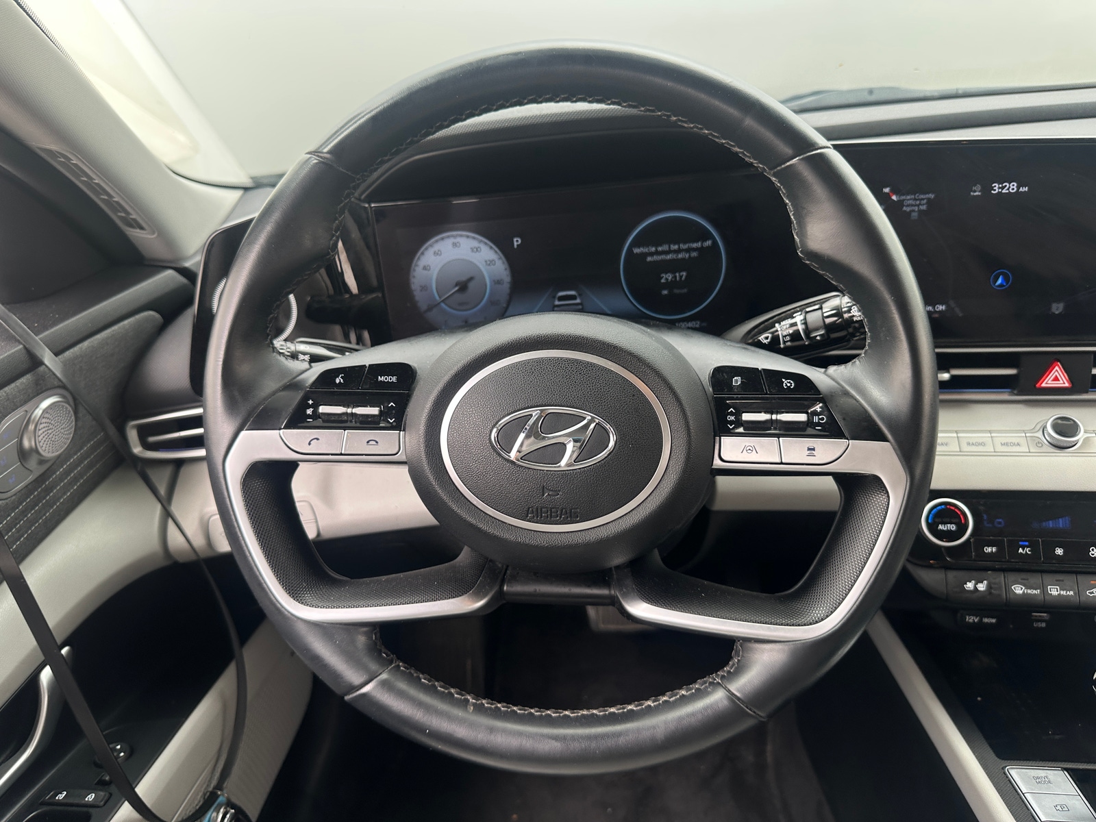 Thumbnail: 2022 Hyundai Elantra - 4