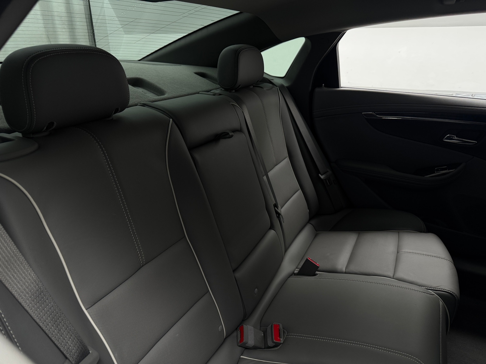 Thumbnail: 2015 Chevrolet Impala - 5
