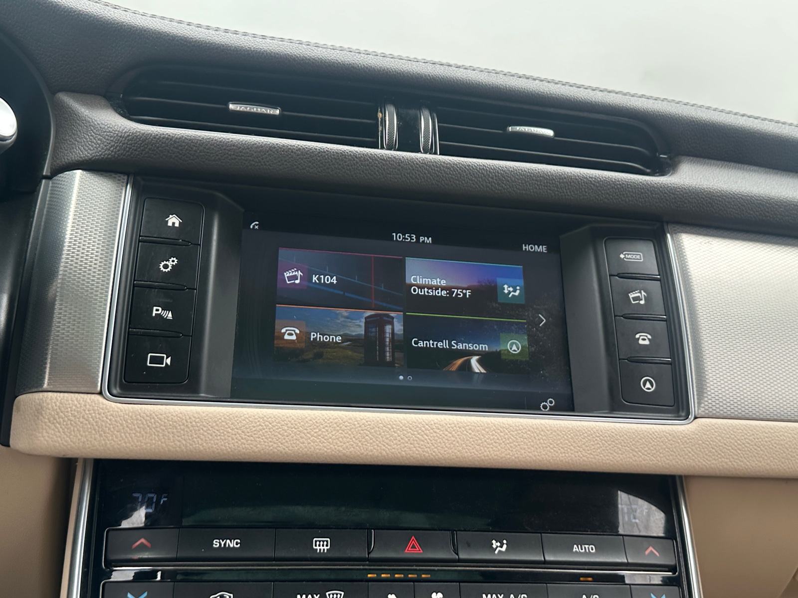 Thumbnail: 2017 Jaguar XF - 3