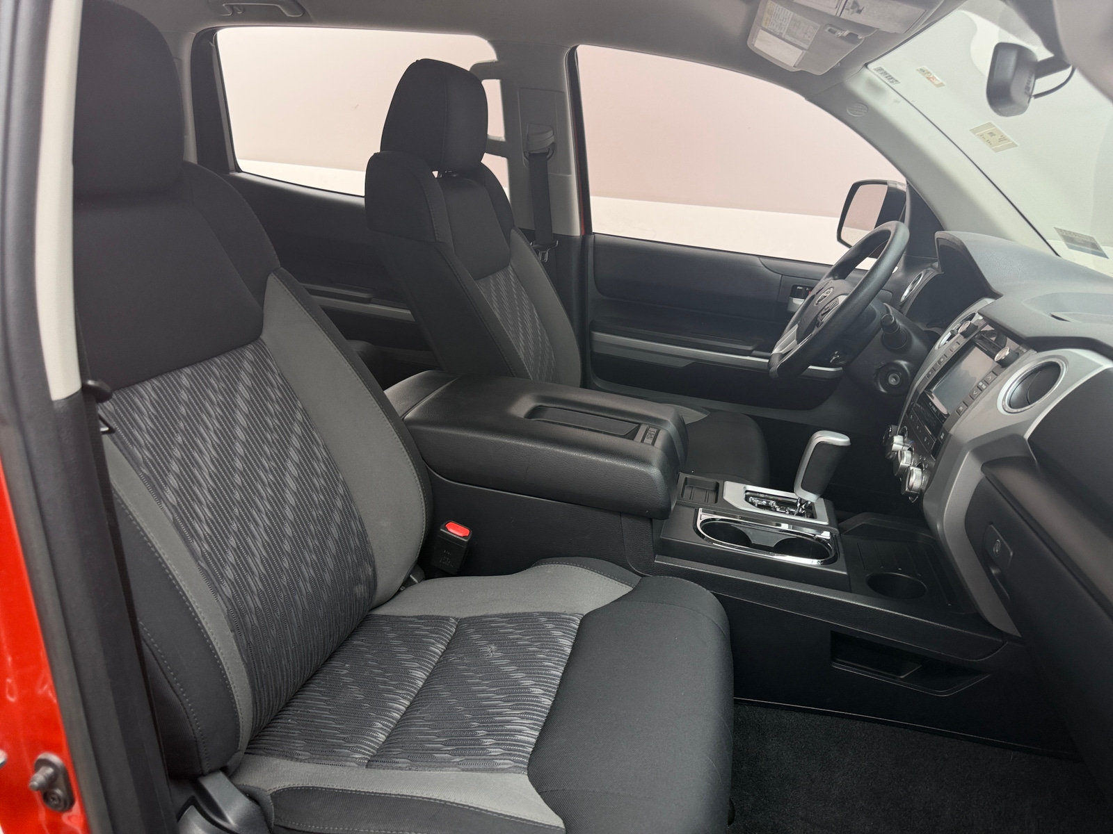 Thumbnail: 2018 Toyota Tundra - 2