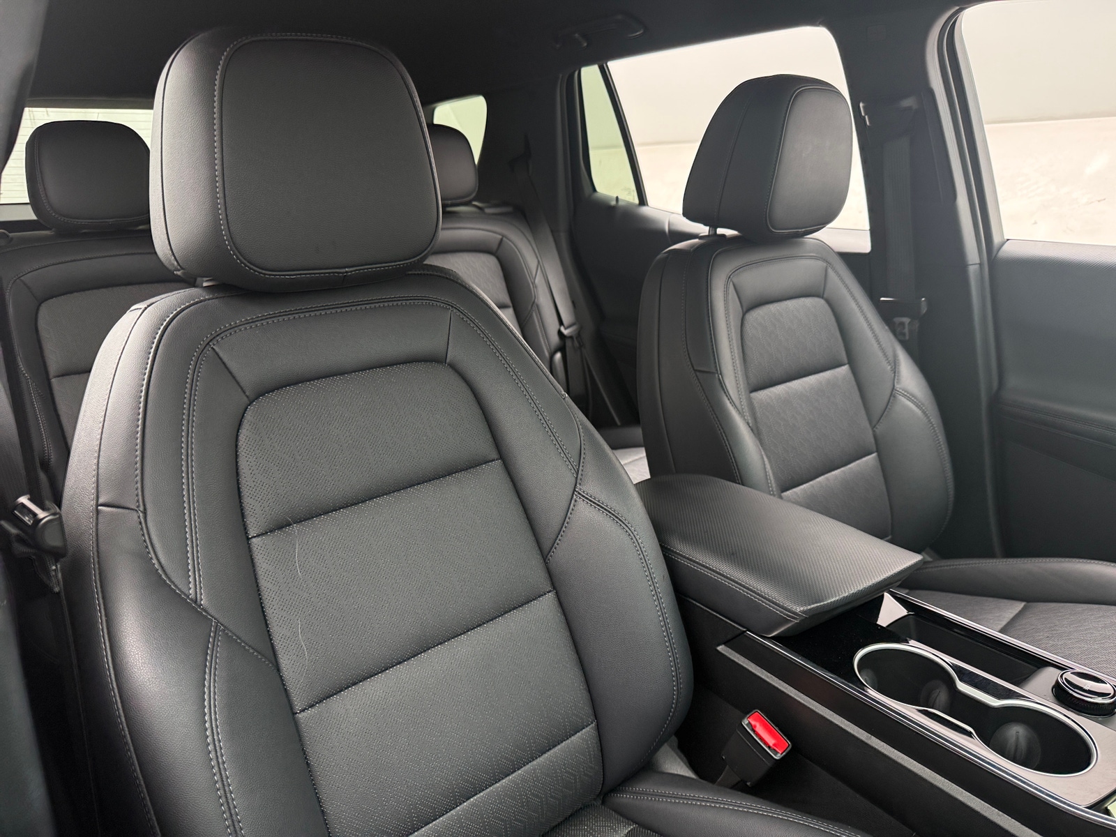 Thumbnail: 2026 Chevrolet Equinox - 2
