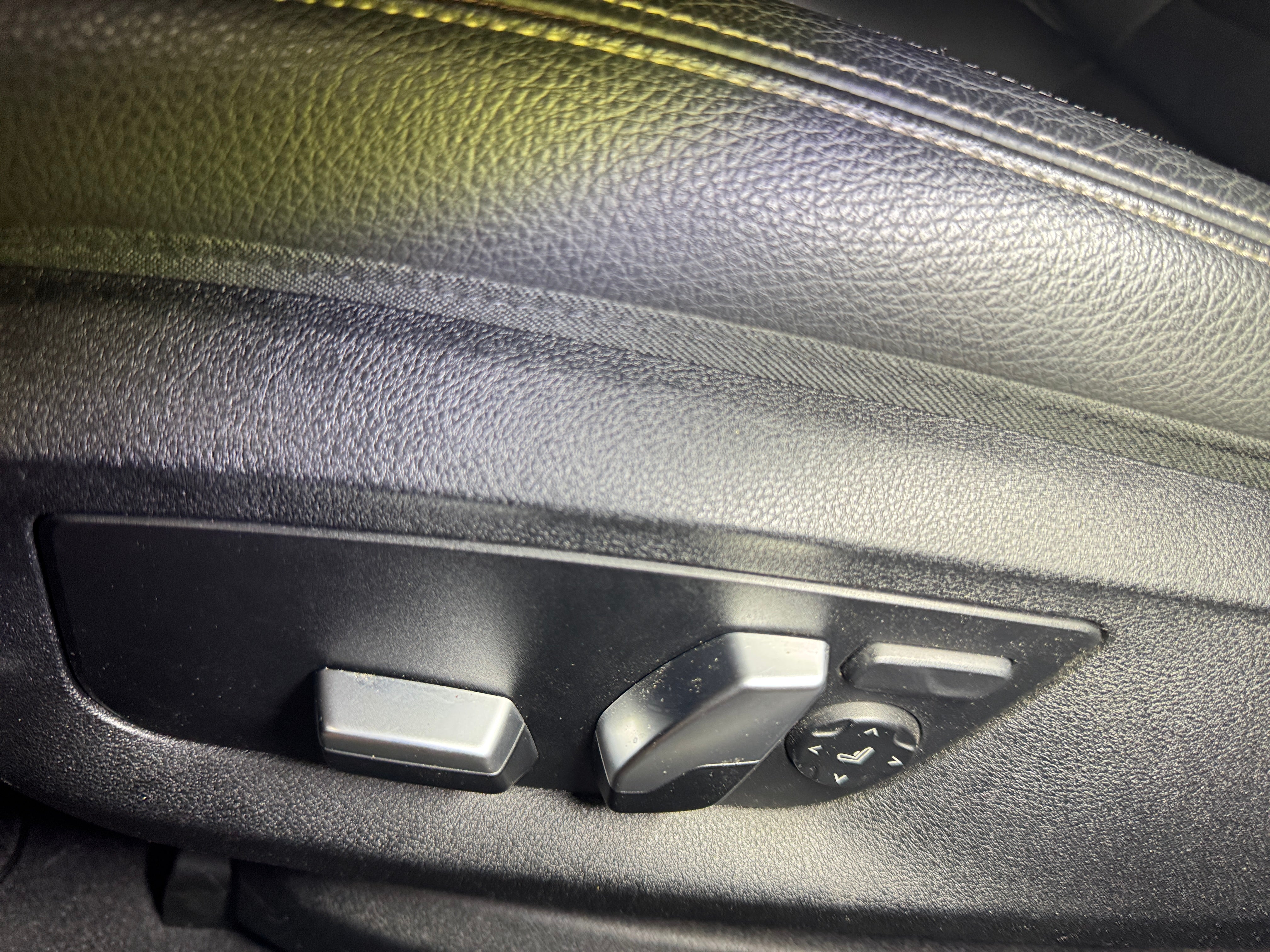 2019 BMW 5 Series 530i - Photo 9
