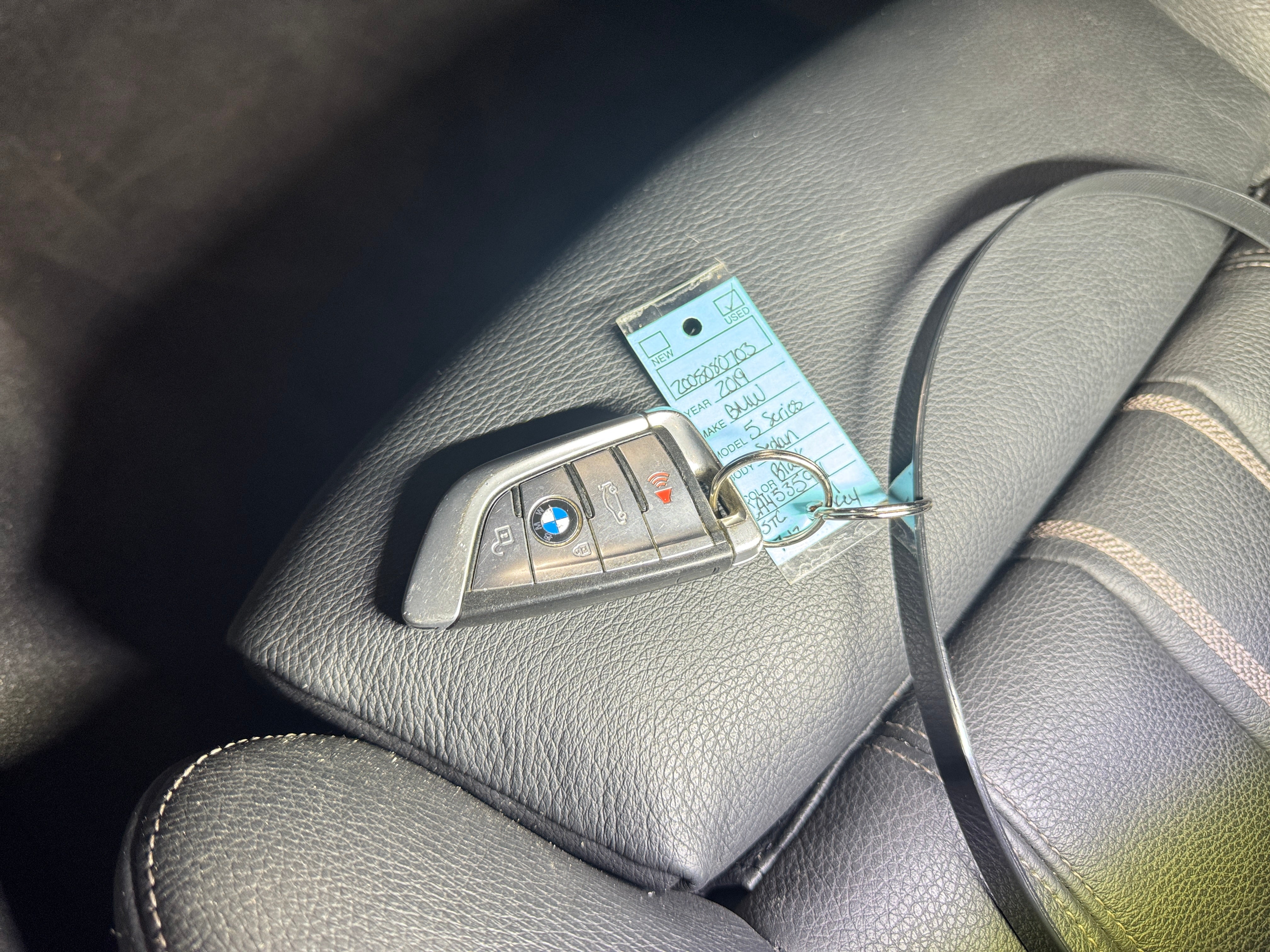 2019 BMW 5 Series 530i - Photo 11