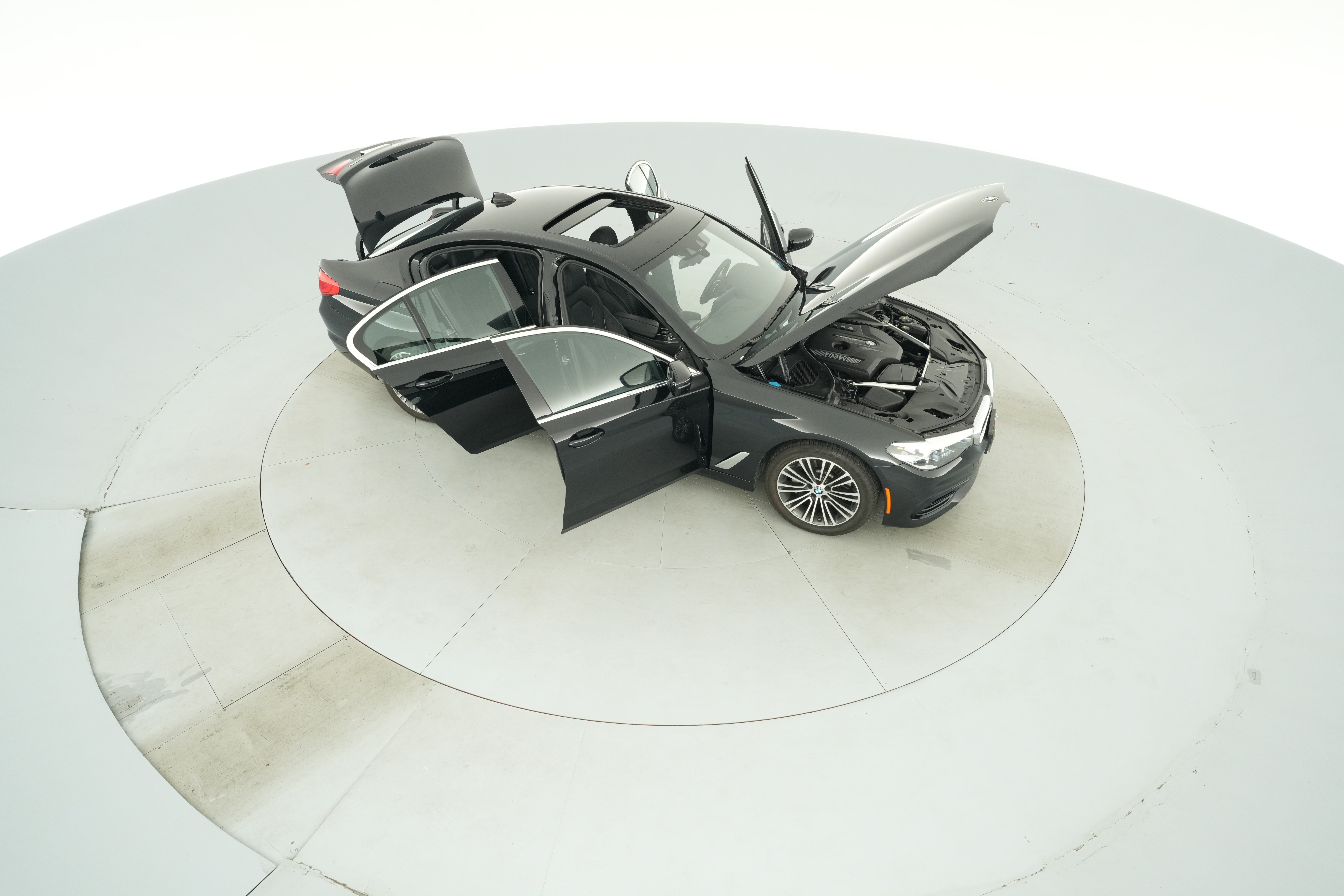 2019 BMW 5 Series 530i - Photo 55