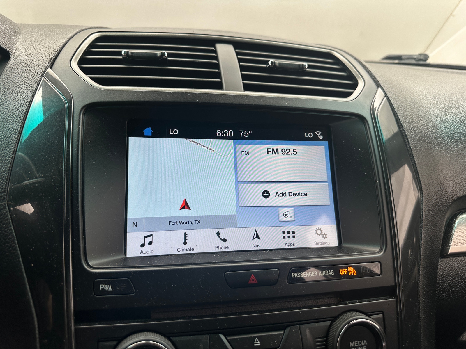 Thumbnail: 2018 Ford Explorer - 4