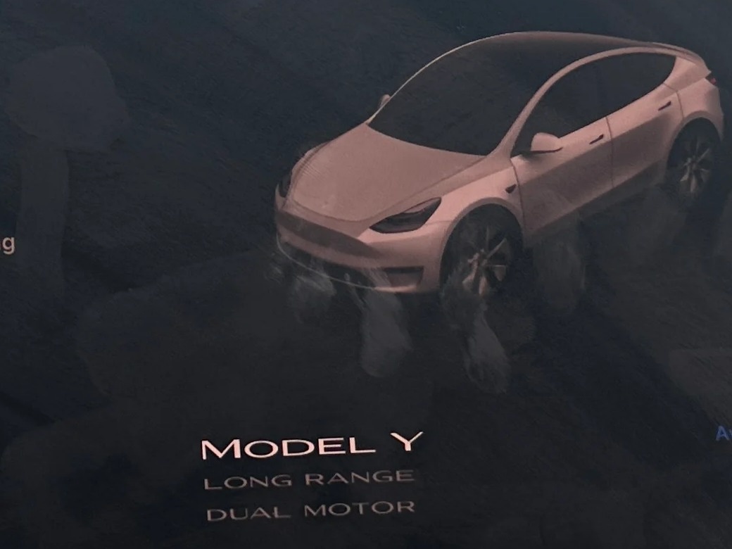 Thumbnail: 2022 Tesla Model Y - 3