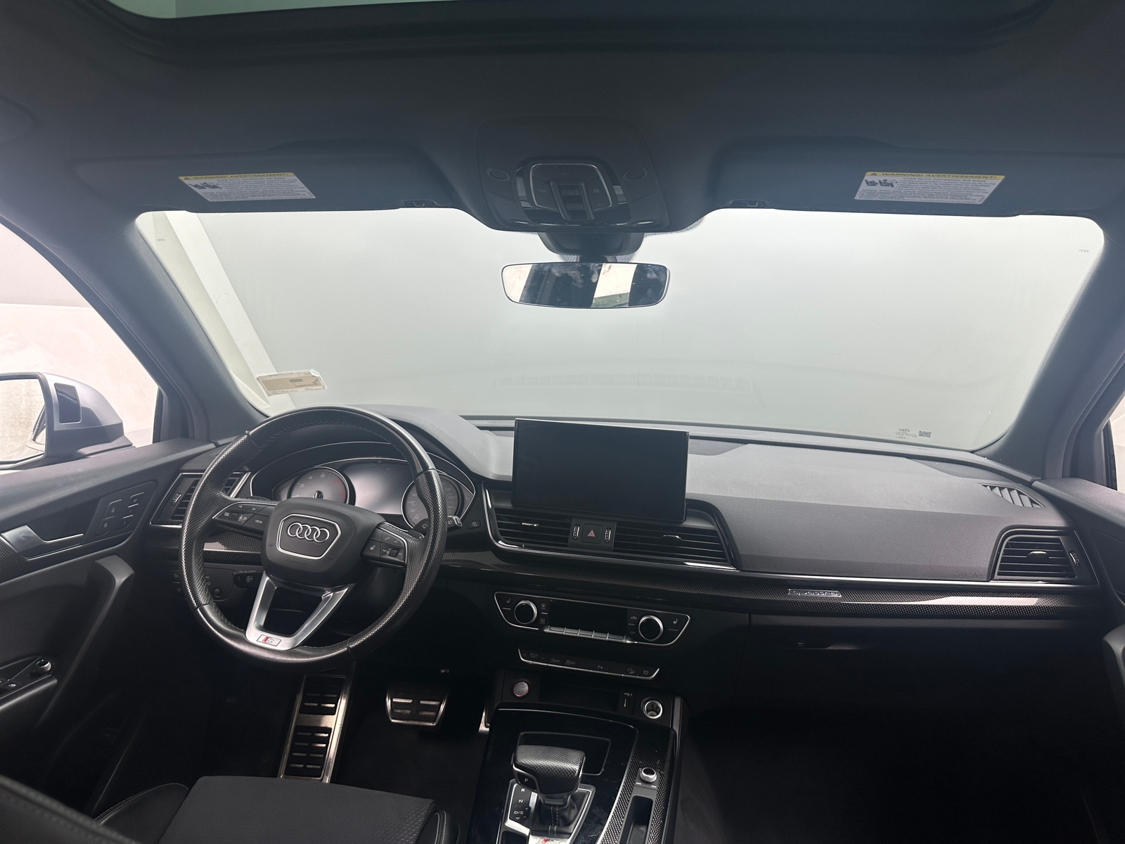 Thumbnail: 2022 Audi SQ5 - 2
