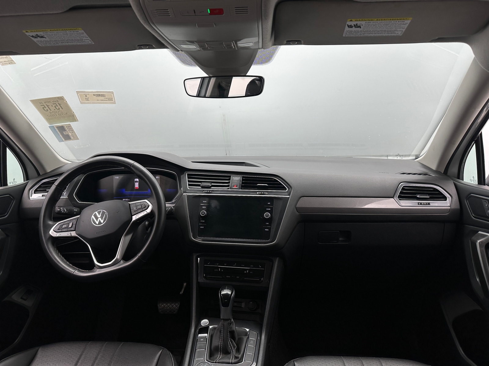 Thumbnail: 2024 Volkswagen Tiguan - 2