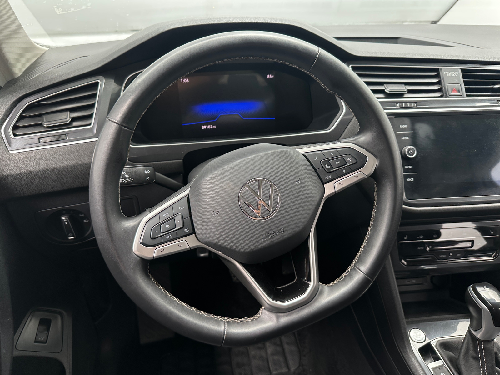 Thumbnail: 2024 Volkswagen Tiguan - 4