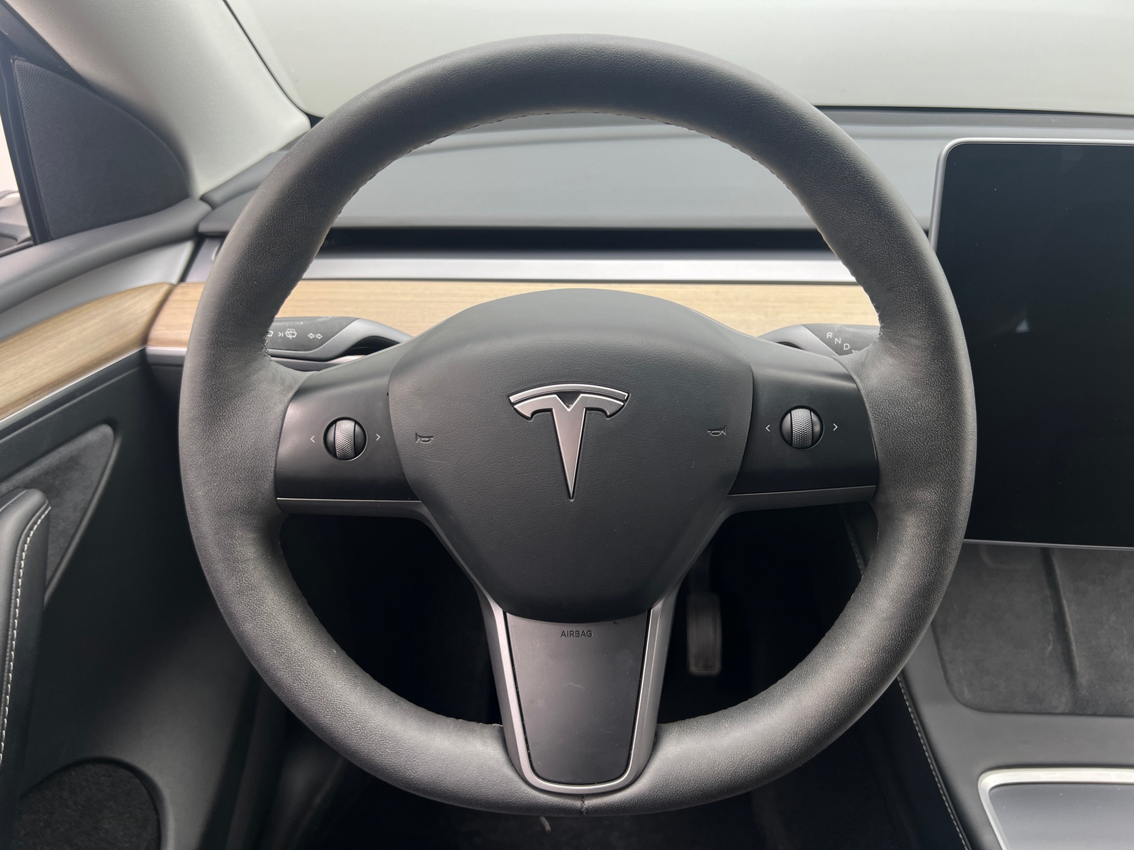 Thumbnail: 2023 Tesla Model Y - 4