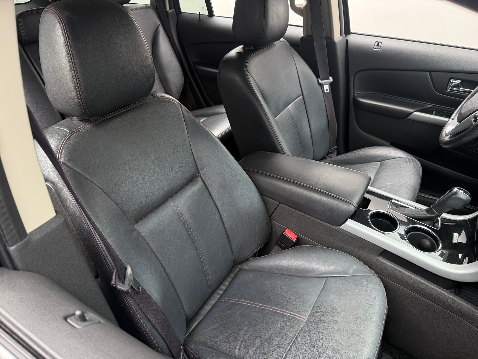 Thumbnail: 2014 Ford Edge - 2