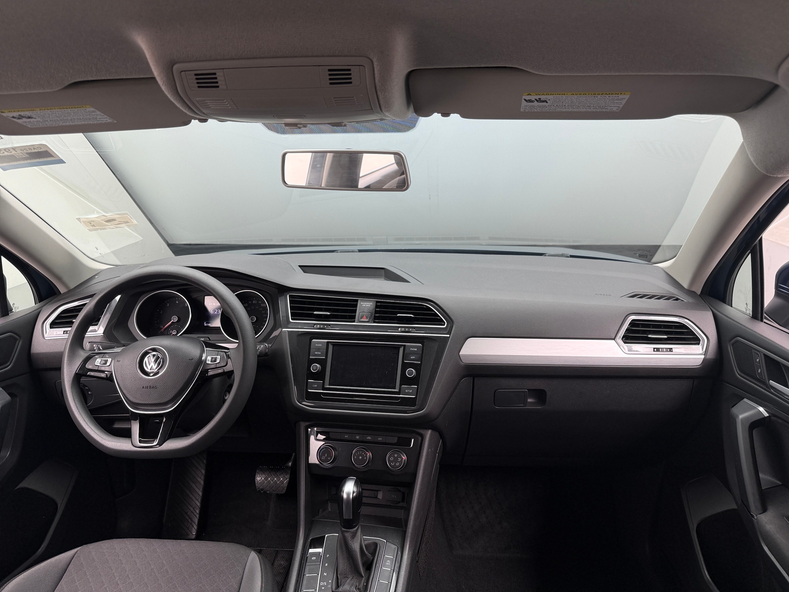 Thumbnail: 2019 Volkswagen Tiguan - 3