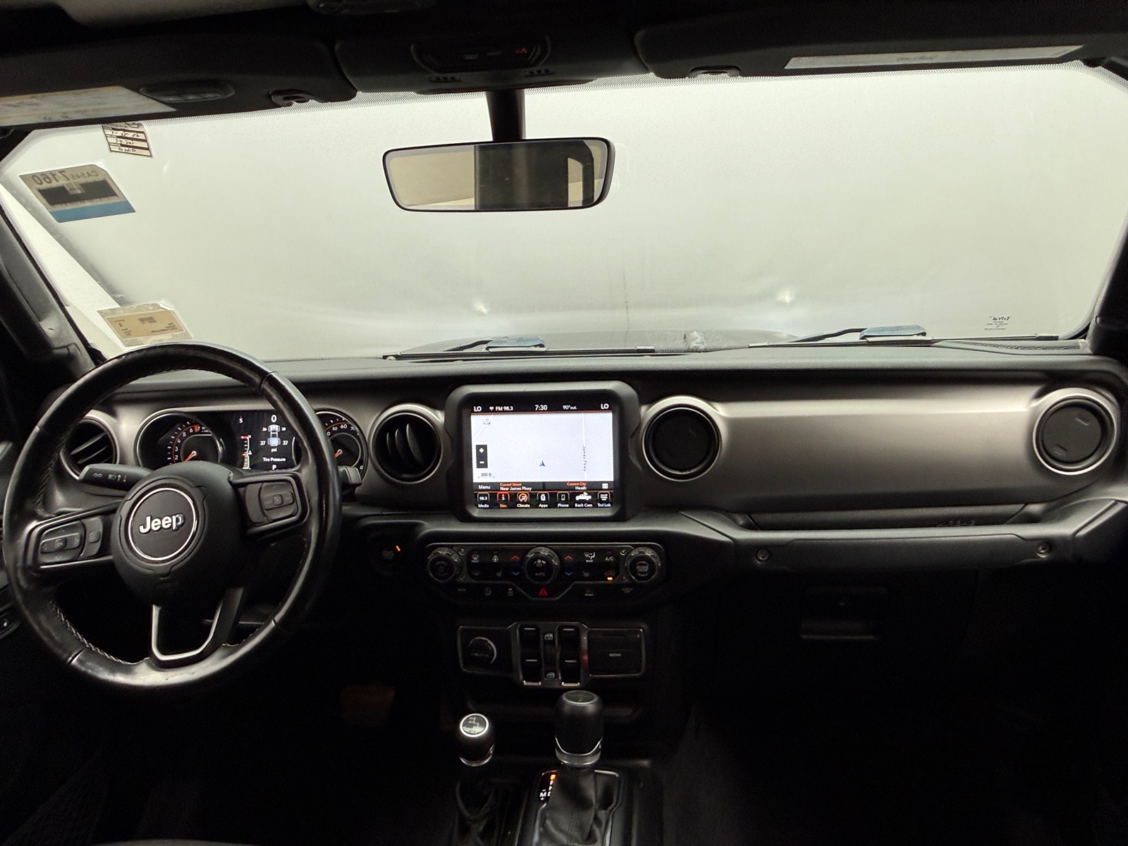 Thumbnail: 2021 Jeep Gladiator - 3