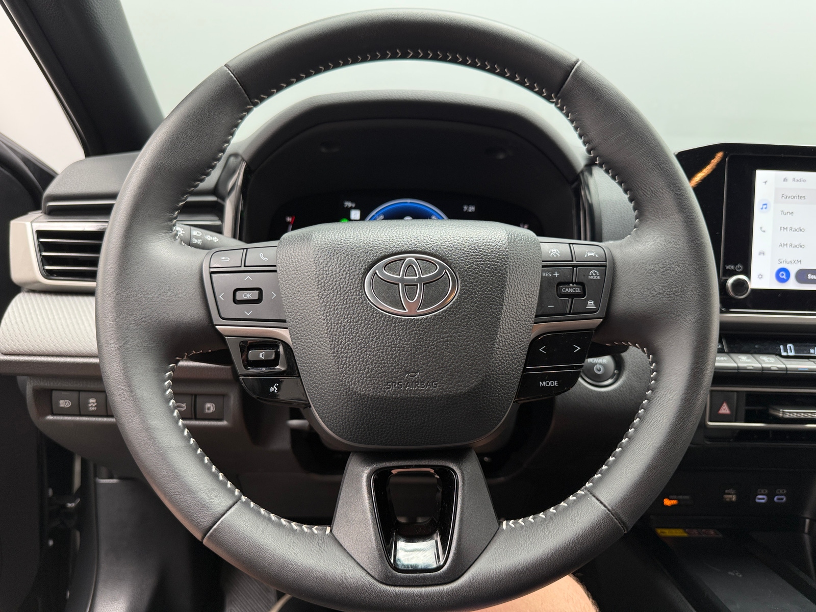 Thumbnail: 2025 Toyota Camry - 4
