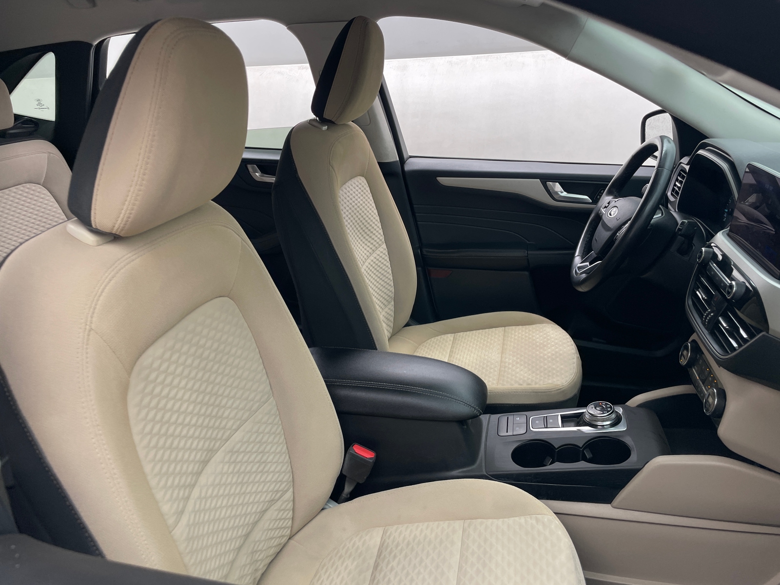 Thumbnail: 2021 Ford Escape - 2