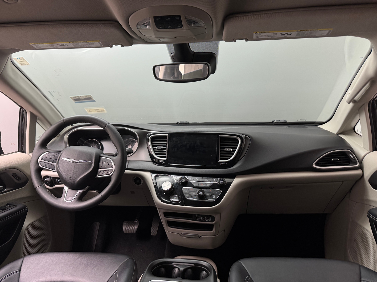 Thumbnail: 2024 Chrysler Pacifica - 2