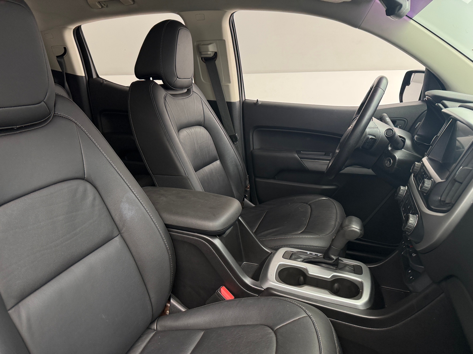 Thumbnail: 2016 Chevrolet Colorado - 2