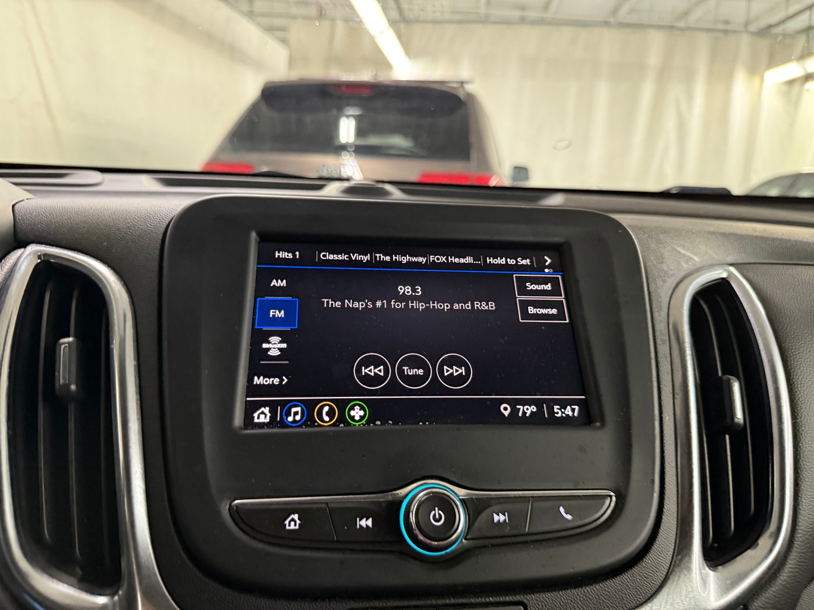 Thumbnail: 2024 Chevrolet Equinox - 4