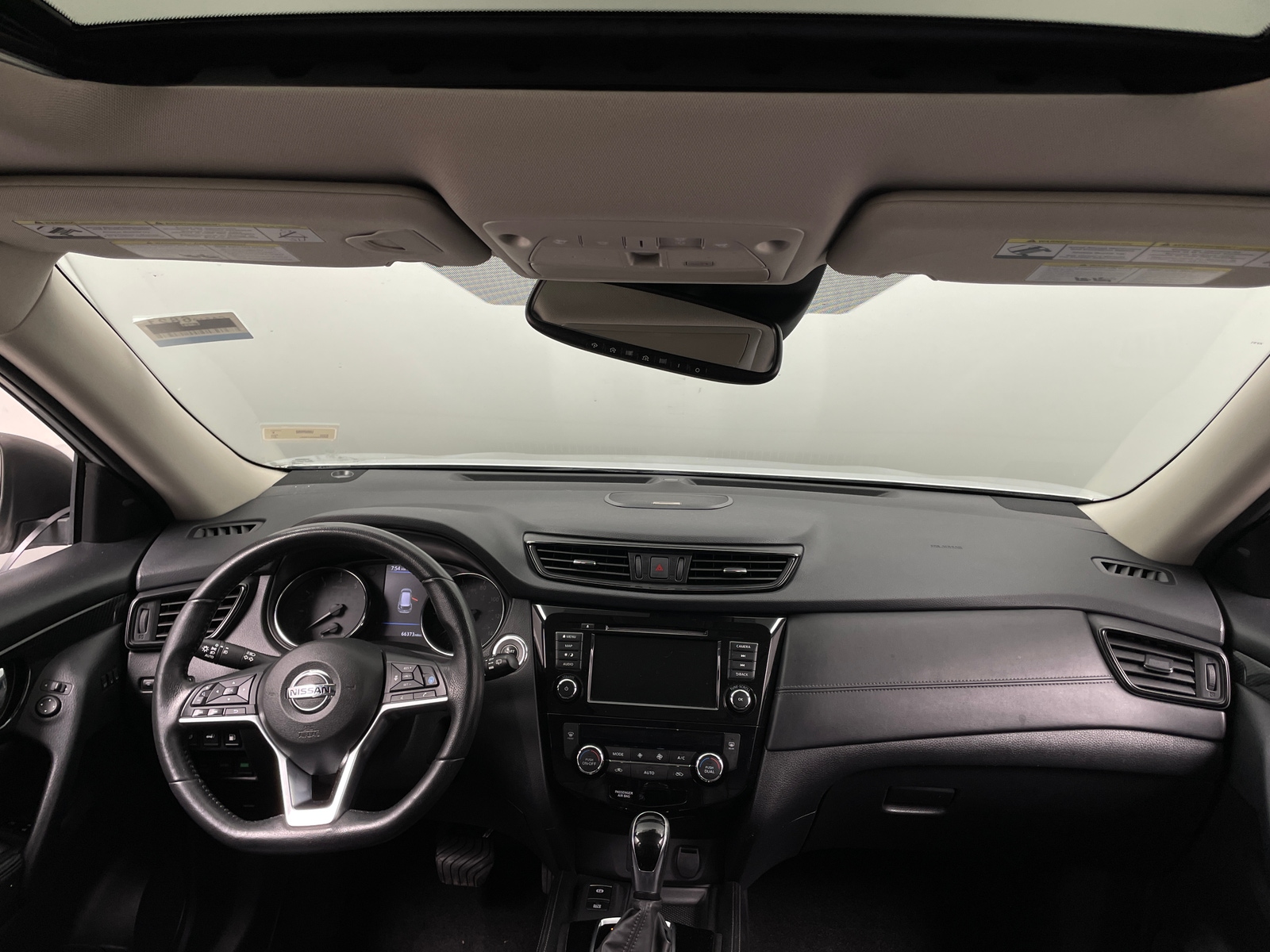 Thumbnail: 2019 Nissan Rogue - 2