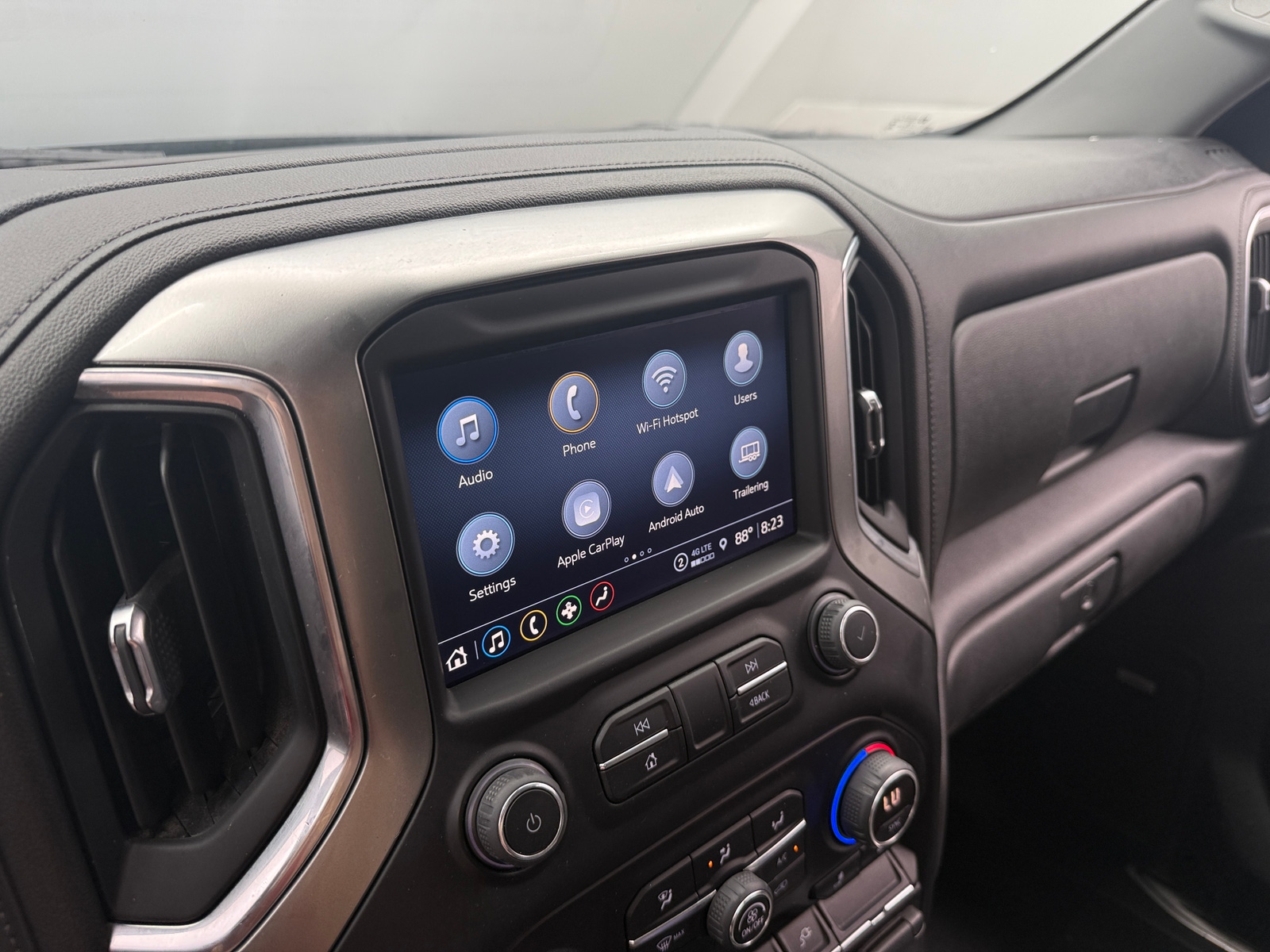 Thumbnail: 2021 Chevrolet Silverado 1500 - 4