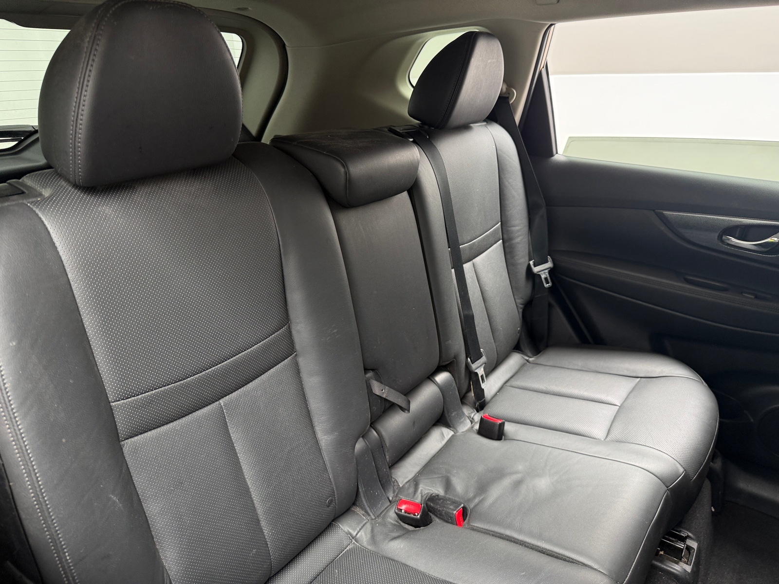 Thumbnail: 2015 Nissan Rogue - 5