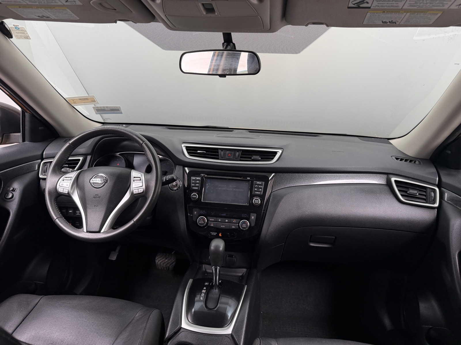 Thumbnail: 2015 Nissan Rogue - 2