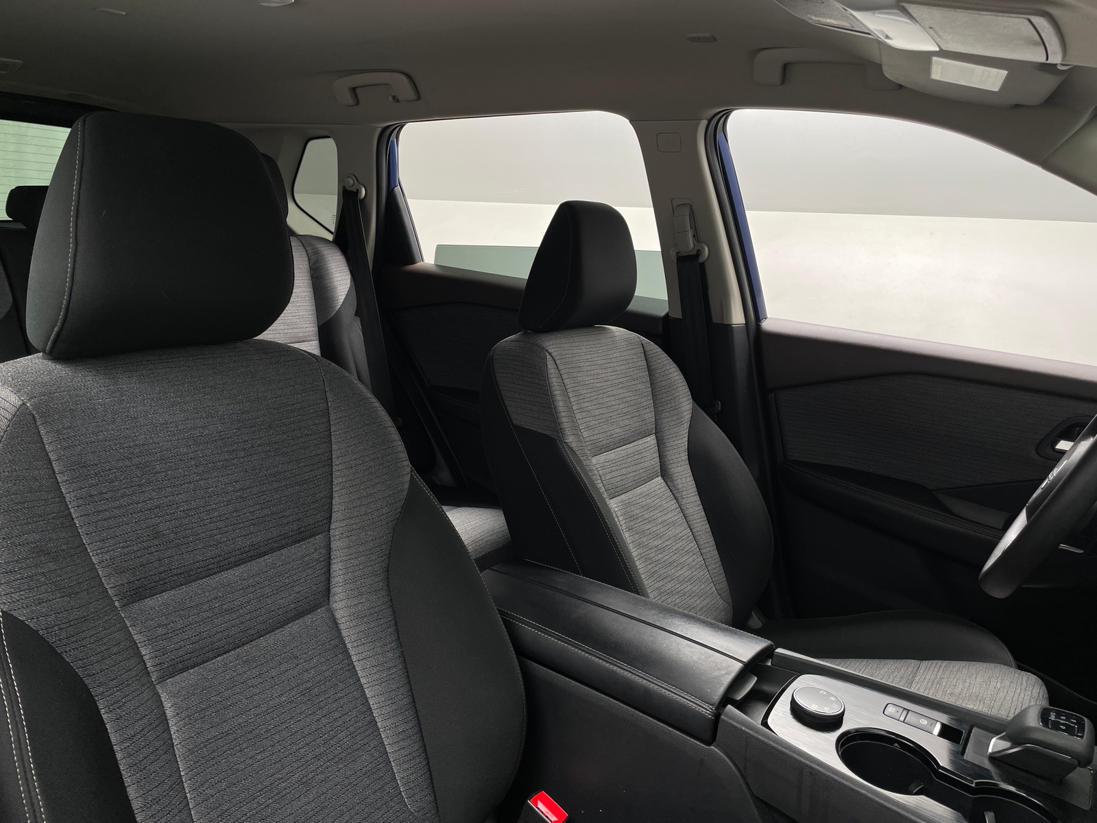 Thumbnail: 2023 Nissan Rogue - 2
