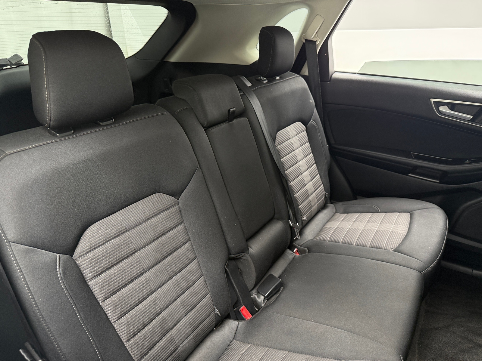 Thumbnail: 2017 Ford Edge - 6