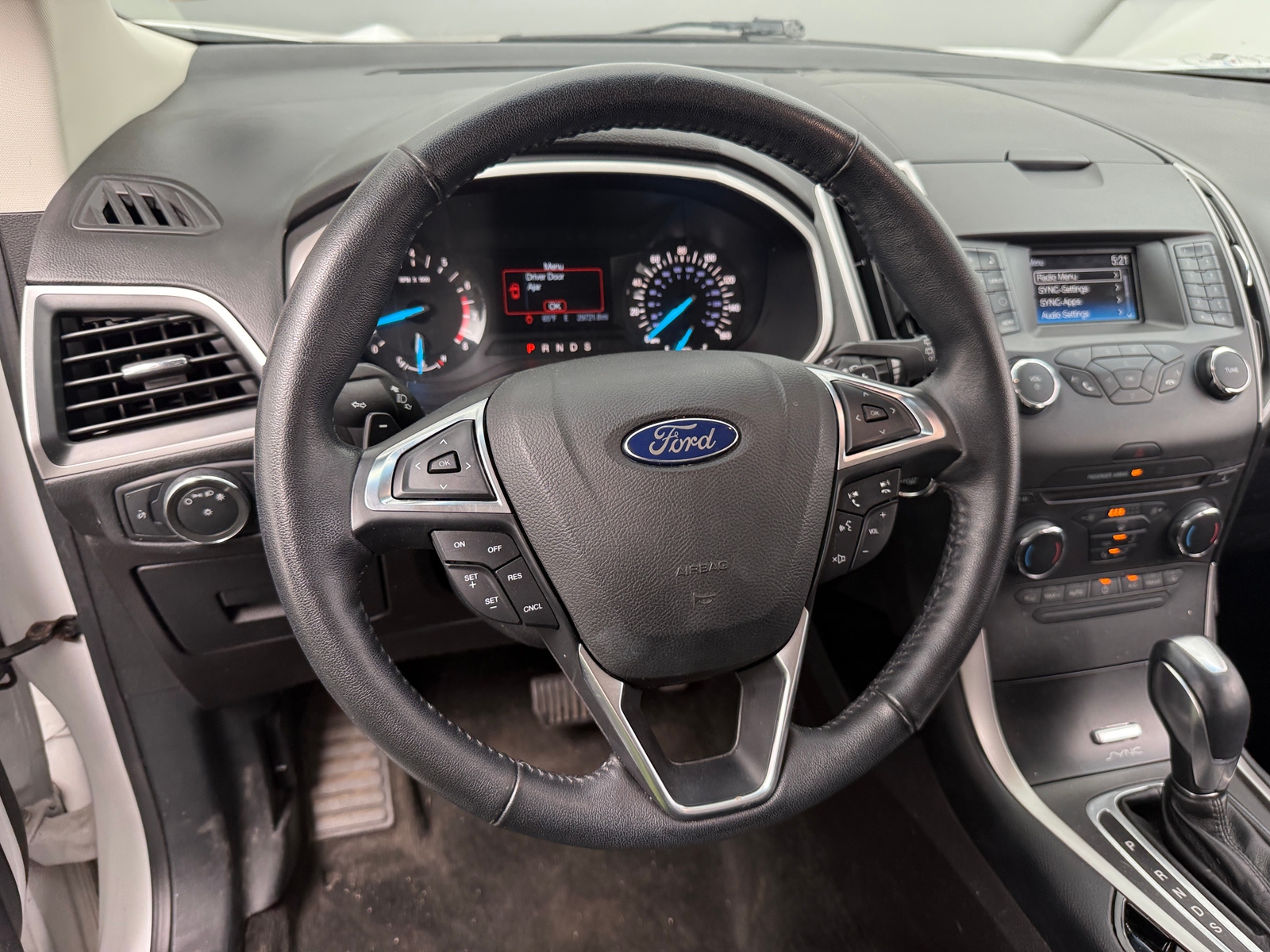 Thumbnail: 2017 Ford Edge - 5