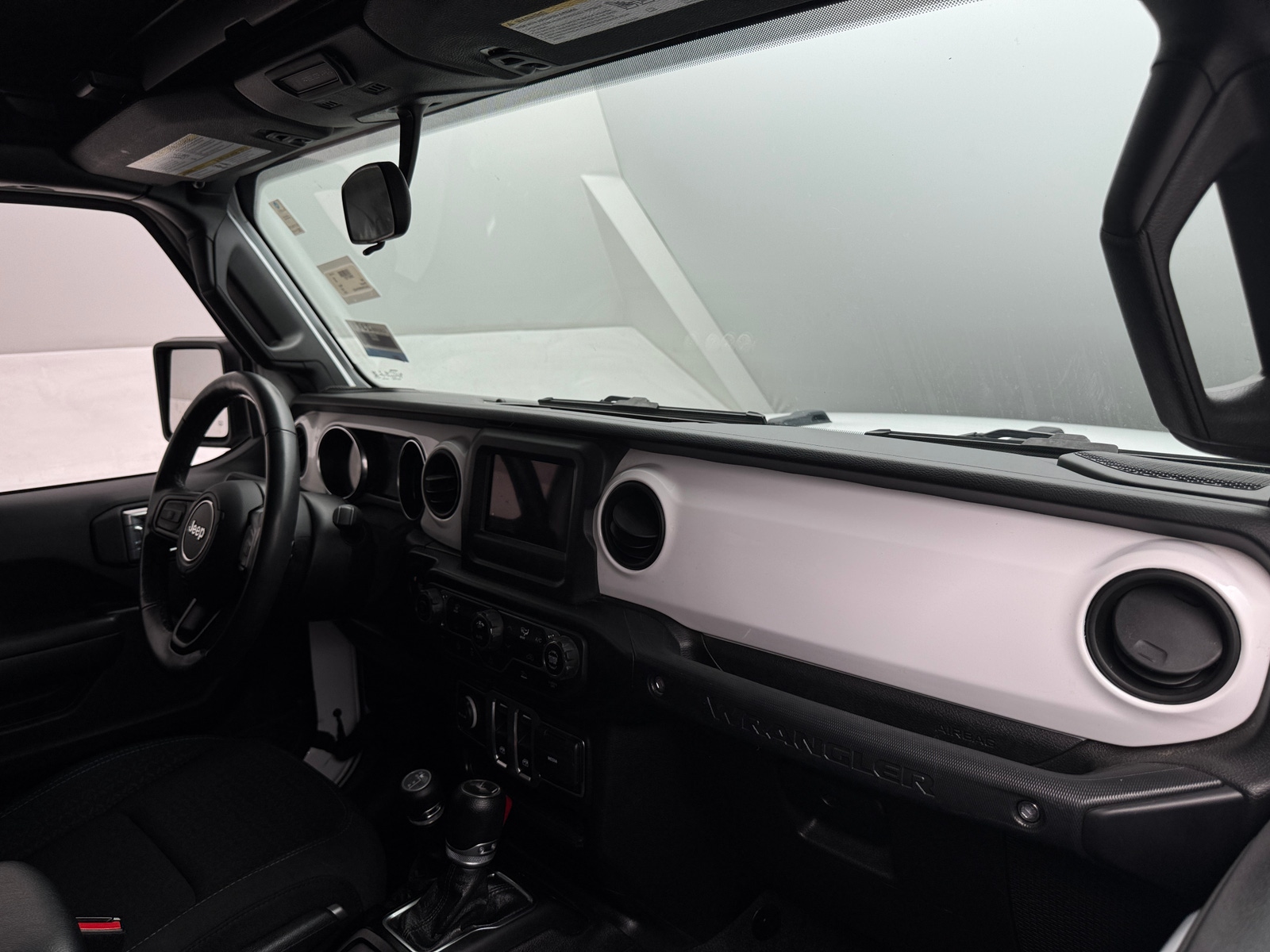 Thumbnail: 2021 Jeep Wrangler - 3