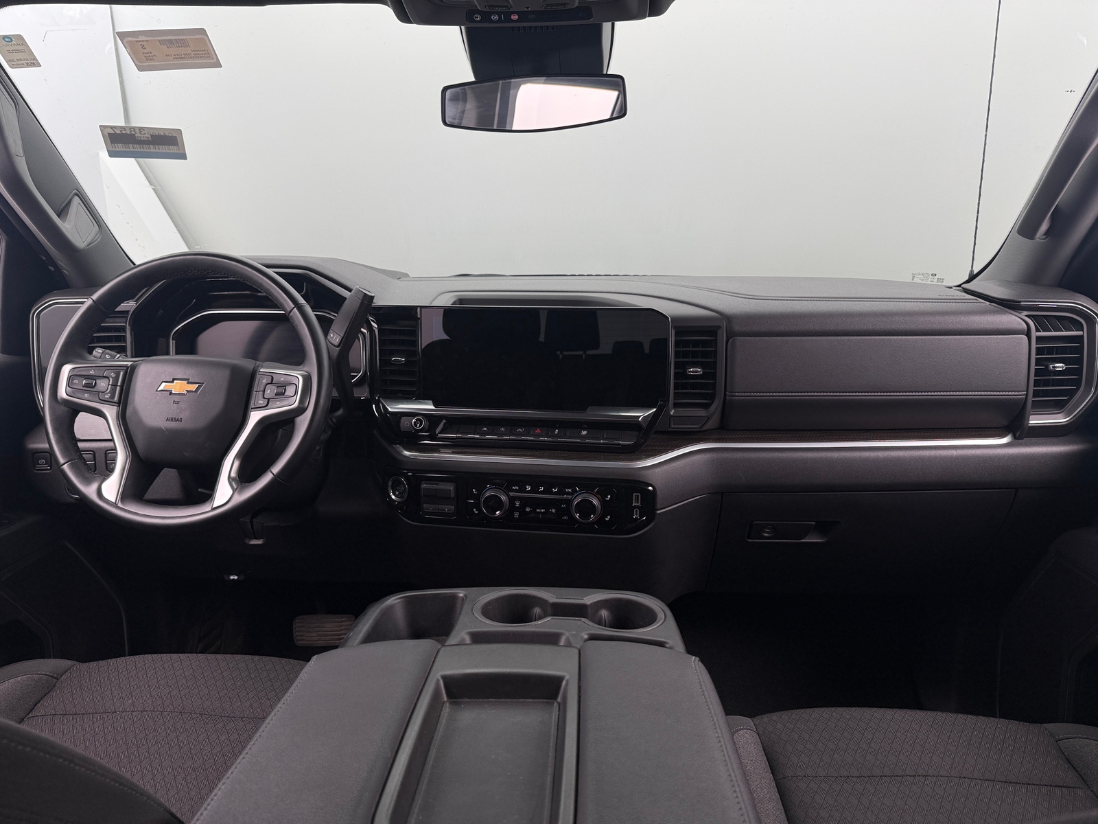 Thumbnail: 2025 Chevrolet Silverado 1500 - 3