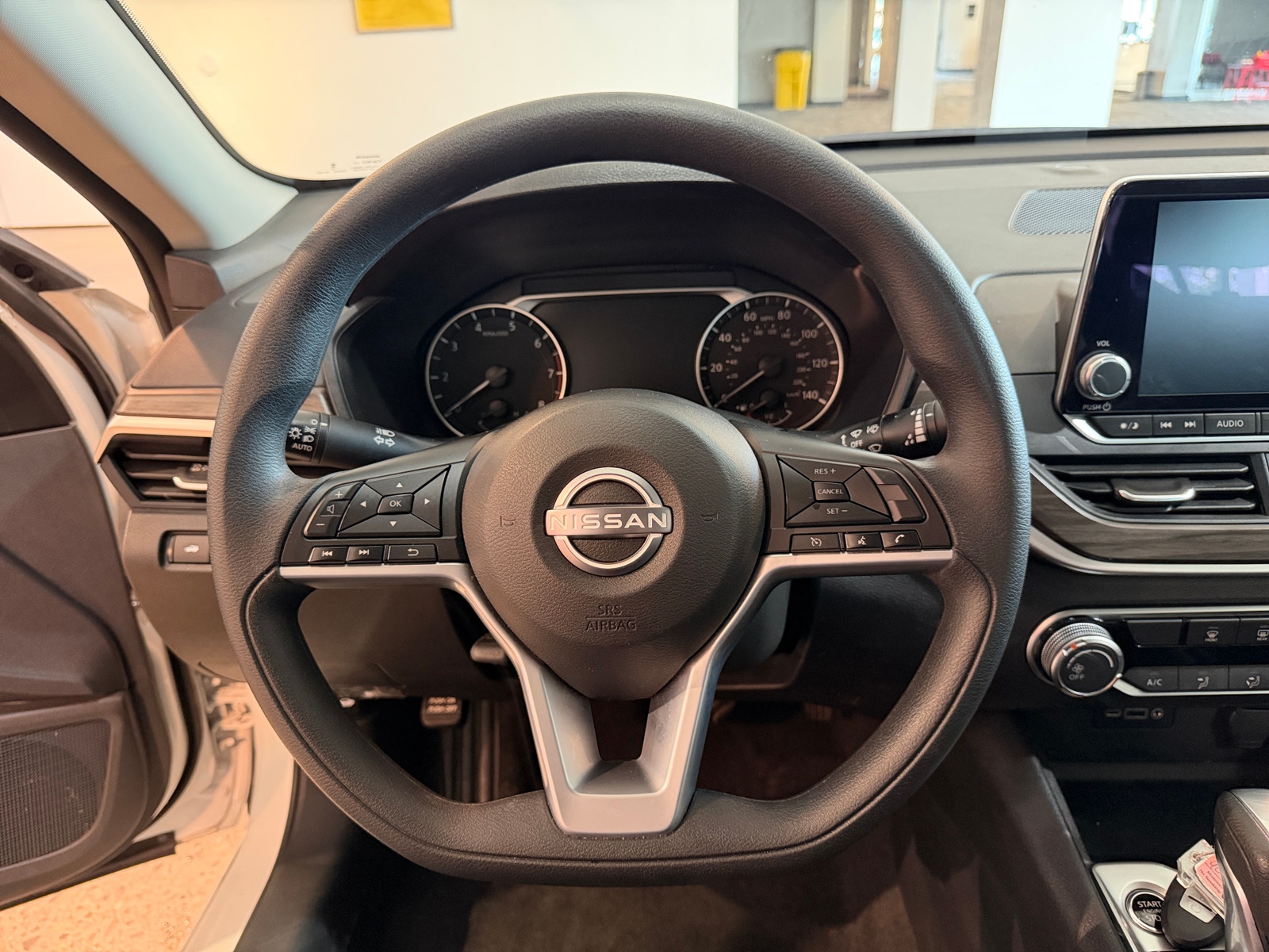 Thumbnail: 2025 Nissan Altima - 5