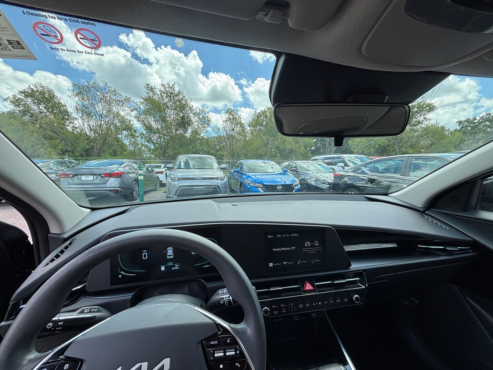 Thumbnail: 2026 Kia Niro - 3